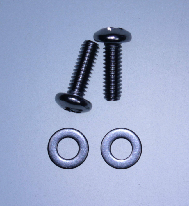 Mk1 Escort Boot Light Lens Screws £2.25