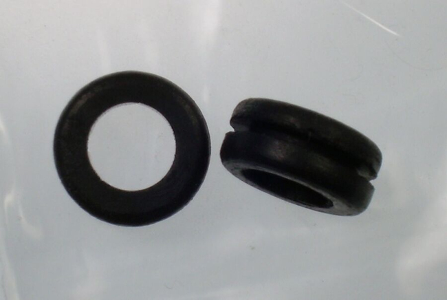 Mk1 Escort Door Lock Knob Grommets £4.99