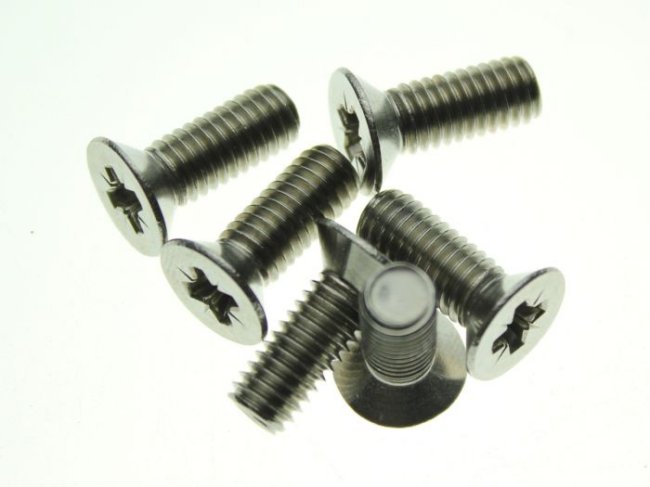 Mk1 Escort Door Lock Screws £3.50