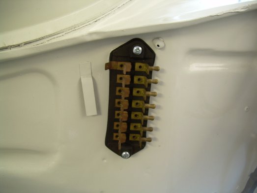 Mk2 Escort Fuse Box Seal, Spacers & Stainless Steel Screws £9.99