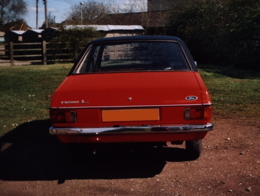 Mk2 Escort Side Chrome Trim Clip Set £12.50